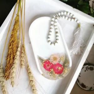Resin handmade trinket tray with real dried flowers 