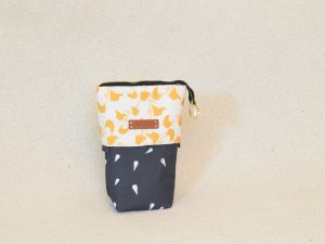 Sliding pouch case by madigitified